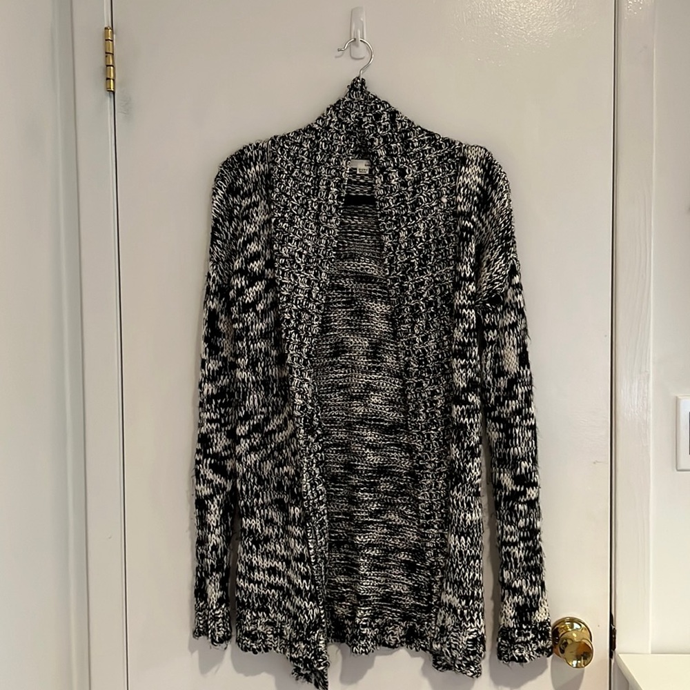 Garage- Black & White Sweater - Picture 1 of 4